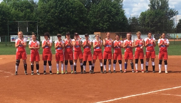 9 июня софтбольный клуб "Карусель" встретится с клубом "Калита" 